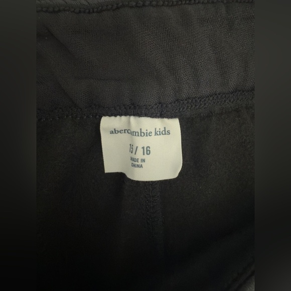 Abercrombie & Fitch black faux leather flare pants 15-16 - Picture 2 of 5